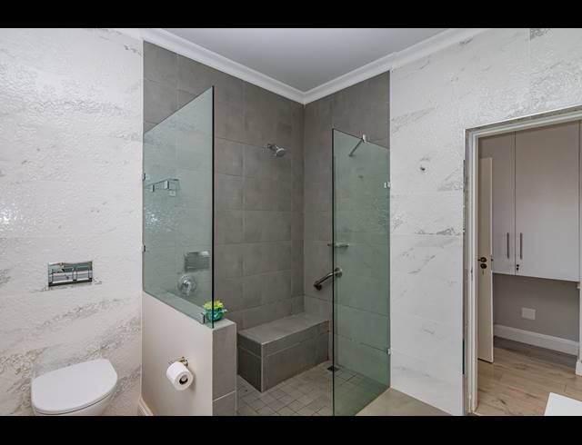 2 BEDROOM SECTIONAL TITLE FOR SALE IN KINDLEWOOD ESTATE